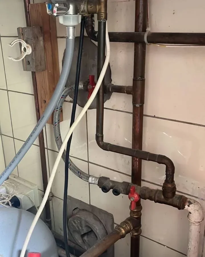 Plumbing — Belgium — Alpha Services Benelux
